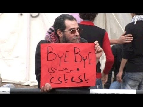 آراء المتظاهرين أمام القصر الرئاسي في مصر