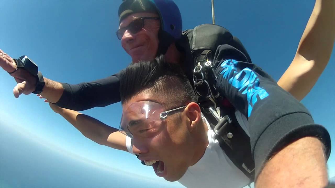 Tsunami Skydiving
