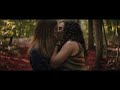 Sarah And Hannah Kiss Scene 01