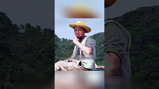 Two children discovered a sea monster through a crack in the wood they were fishing for#youtube