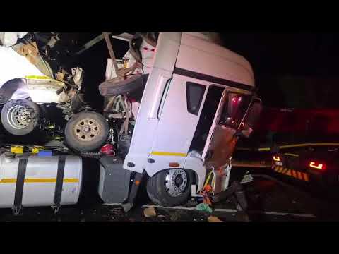 Scene of serious crash on R511 at Beestekraal near Rustenburg