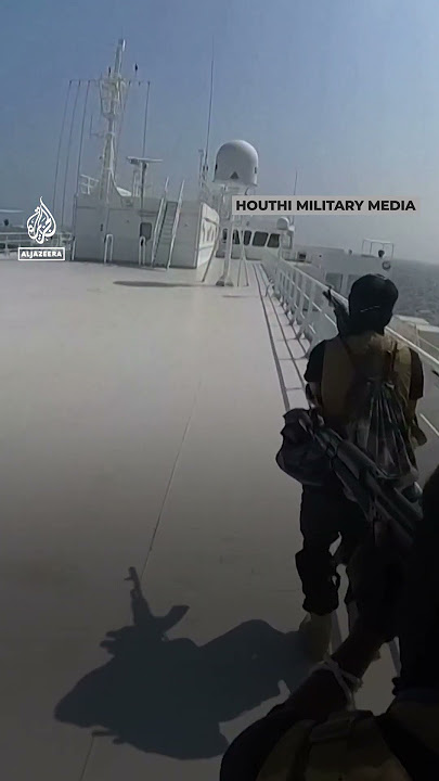 Video of Houthi rebels seizing Red Sea cargo ship | AJ #shorts