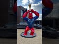 PSG player Lucas Hernandez installed a personalized King Kong statue in his courtyard.