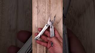 Leatherman Wingman: Multi-tool with spring action pliers.