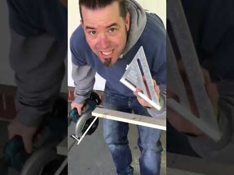 Videó: Ki tud 45 fokos vágást végezni körfűrésszel?