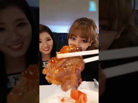 160904 TWICE LIVE | Sana Jihyo at 2016 JYP Nation Japan