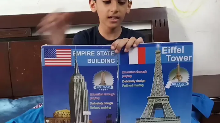 Marvellous 3D Eiffel Tower made from 3D puzzle pieces...