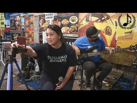 Exsist -dirantai digelangi rindu (lirik)
