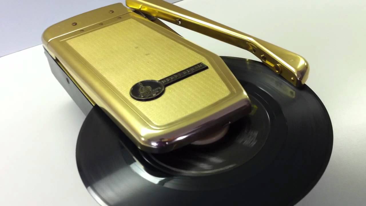 Vintage Emerson Wondergram Portable Phonograph Record Player - YouTube