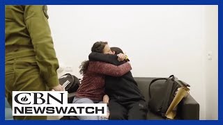 Israelis Delighted with 1st Set of Freed Hostages | CBN NewsWatch - January 21, 2025