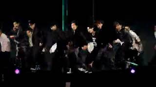 Run Bts My Favourite Songrun Bts 200 Streams On Spotify