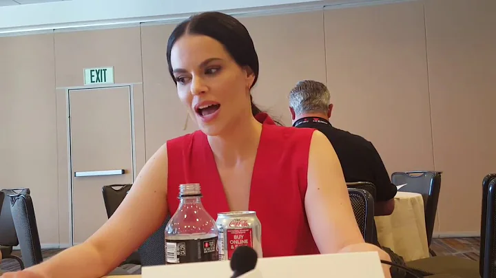 SDCC 2017: 12 Monkeys - Emily Hampshire (Jennifer ...