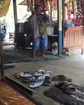 Video lucu | story WhatsApp ngakak | anak kecil nyanyi sambil joget