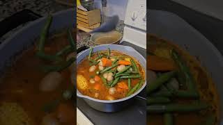 caldo de patas de pollo