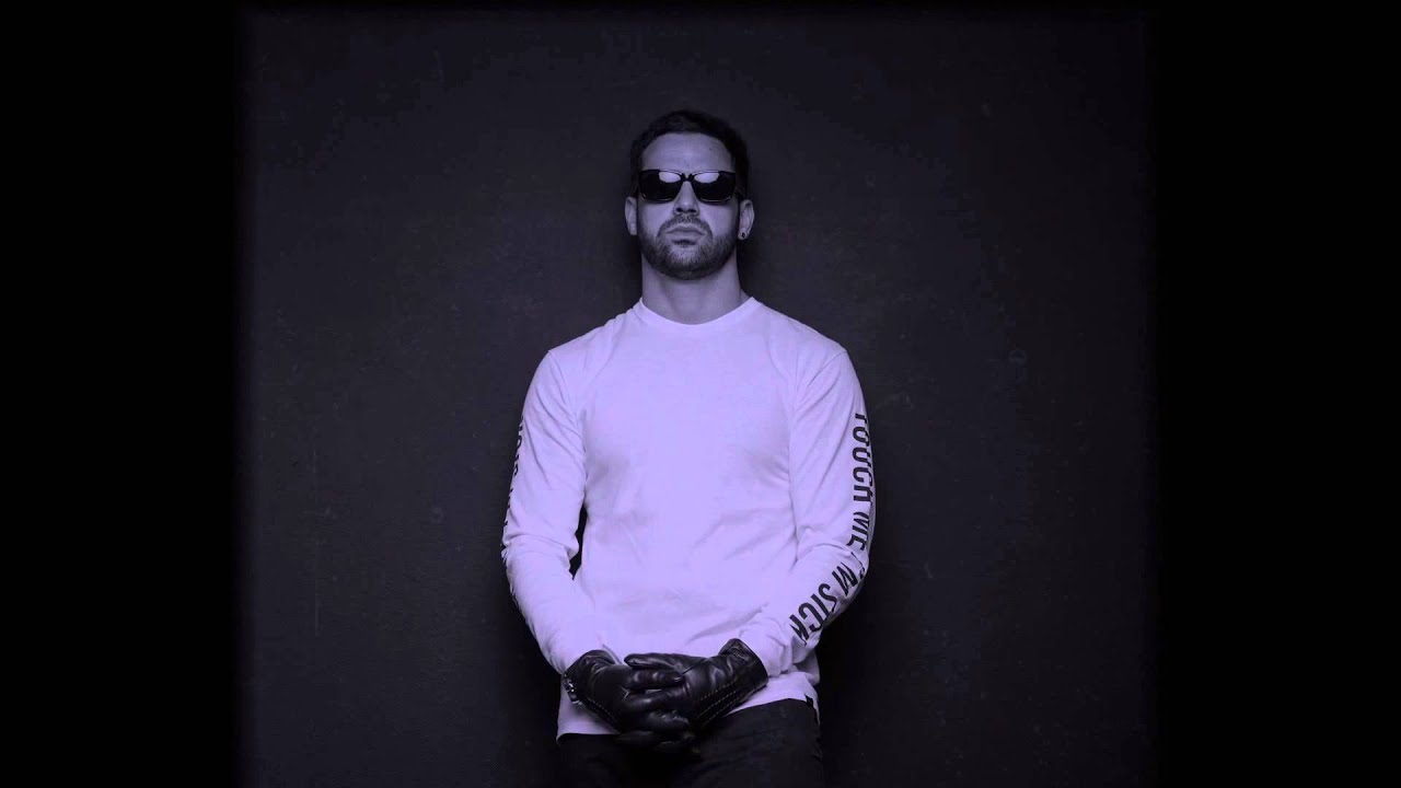 Guarda REGULA - GUILHOTINA feat PACMAN & VEECIOUS su YouTube