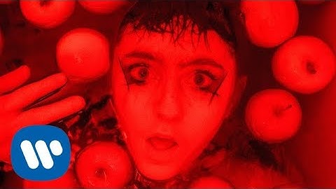 Ashnikko - Halloweenie II: Pumpkin Spice (Official Music Video)