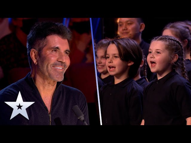 Kid choir sing EMOTIONAL song for parents serving in the Armed Forces | Auditions | BGT 2022 class=