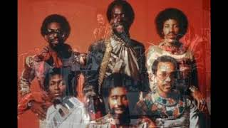 Watch Commodores Young Girls Are My Weakness video