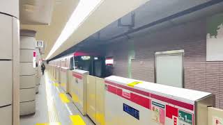 都営地下鉄大江戸線12-600形12-751f 六本木・大門方面行き　代々木到着