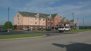 Search for hotel robbery suspects