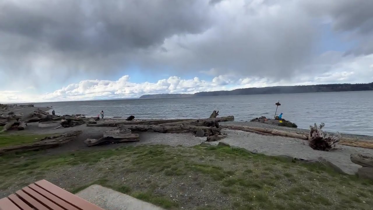Relaxing and pretty beach walk Pacific Northwest | Washington State, Mukilteo Lighthouse