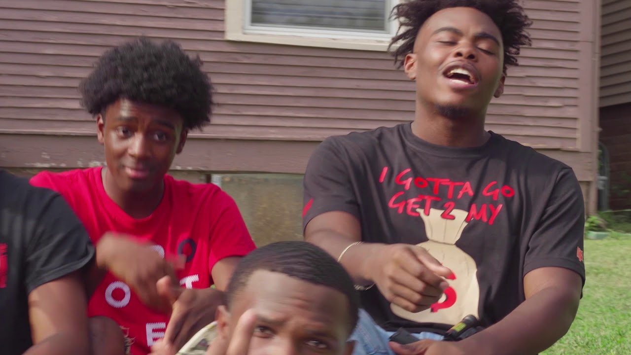 Guarda Dre2Laced - Shake 'N Bake ft. Leek, XThaDon (Official Music Video) su YouTube Guarda Dre2Laced - Shake 'N Bake ft. Leek, XThaDon (Official Music Video) su YouTube