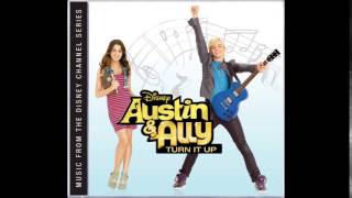 Ross Lynch And Laura Marano -  Don`t Look Down Resimi