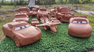 Clean up muddy minicars \& disney car convoys! Play in the garden