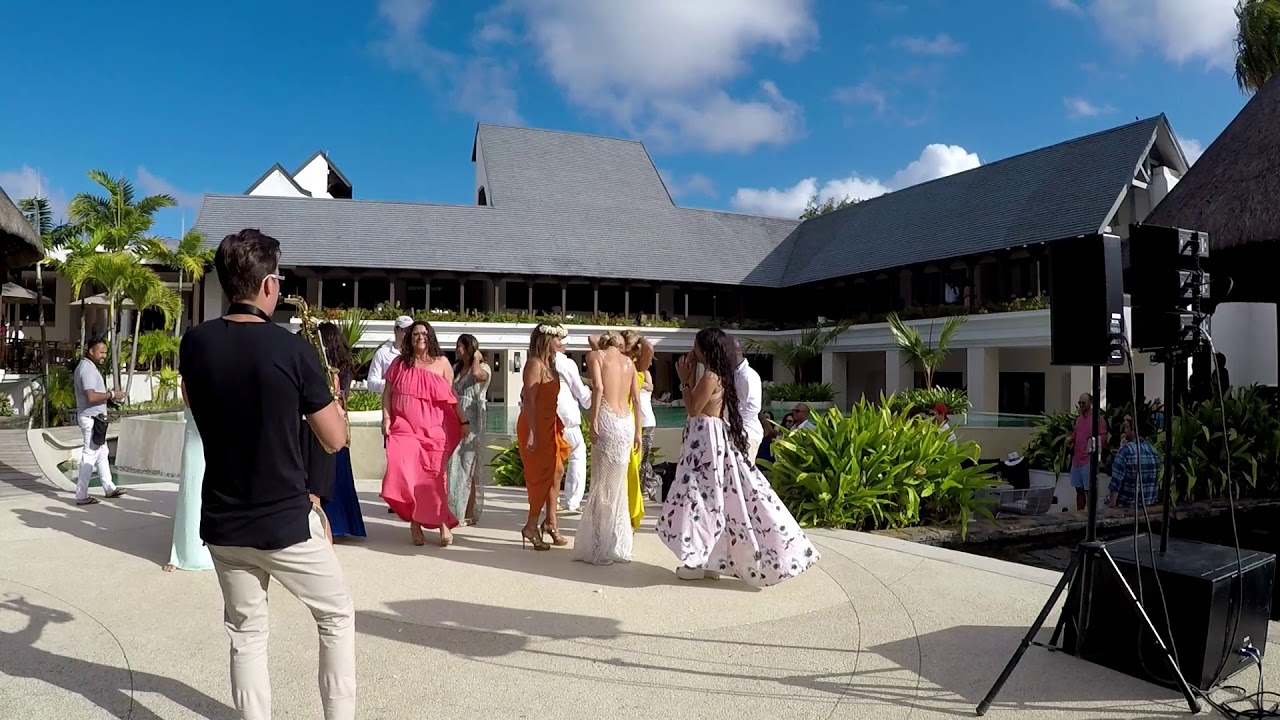 Wedding Day - Mauritius with SAXOKID (2017)