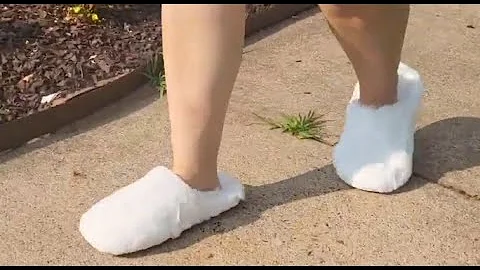 DREAM PAIRS Women's Plush Fuzzy Slip on Indoor Outdoor Winter House Slippers