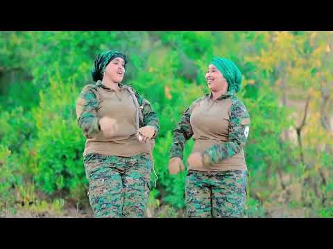 Saynab Aga Iyo Idil Ayruush Oo Dabka Kasoo Qaaday Dhaanto Cusub Oo Ciidamada Puntland Loo Hadyeyay