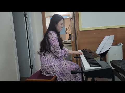 IVE I AM - Ryan S. Jhun 외 3인 작곡, 김이나 작사