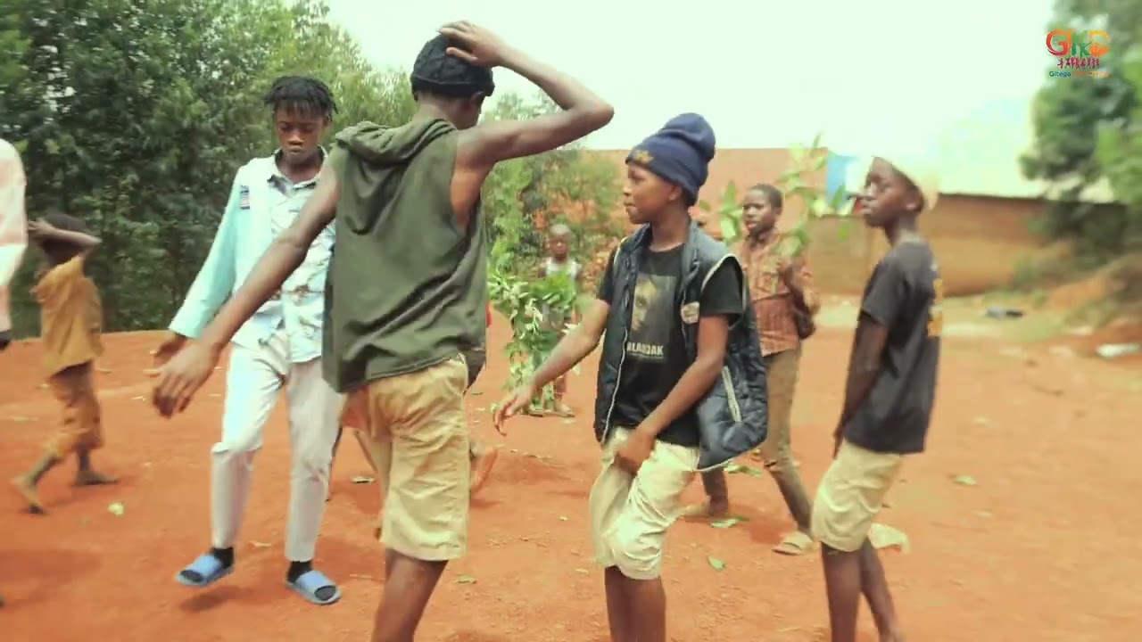 I don't owner the  ©copyright, we're kids dance 