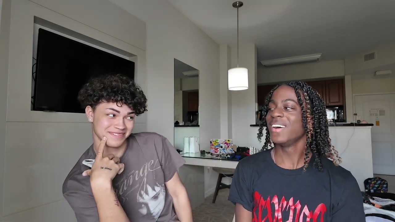 я положил Стей на горячее место