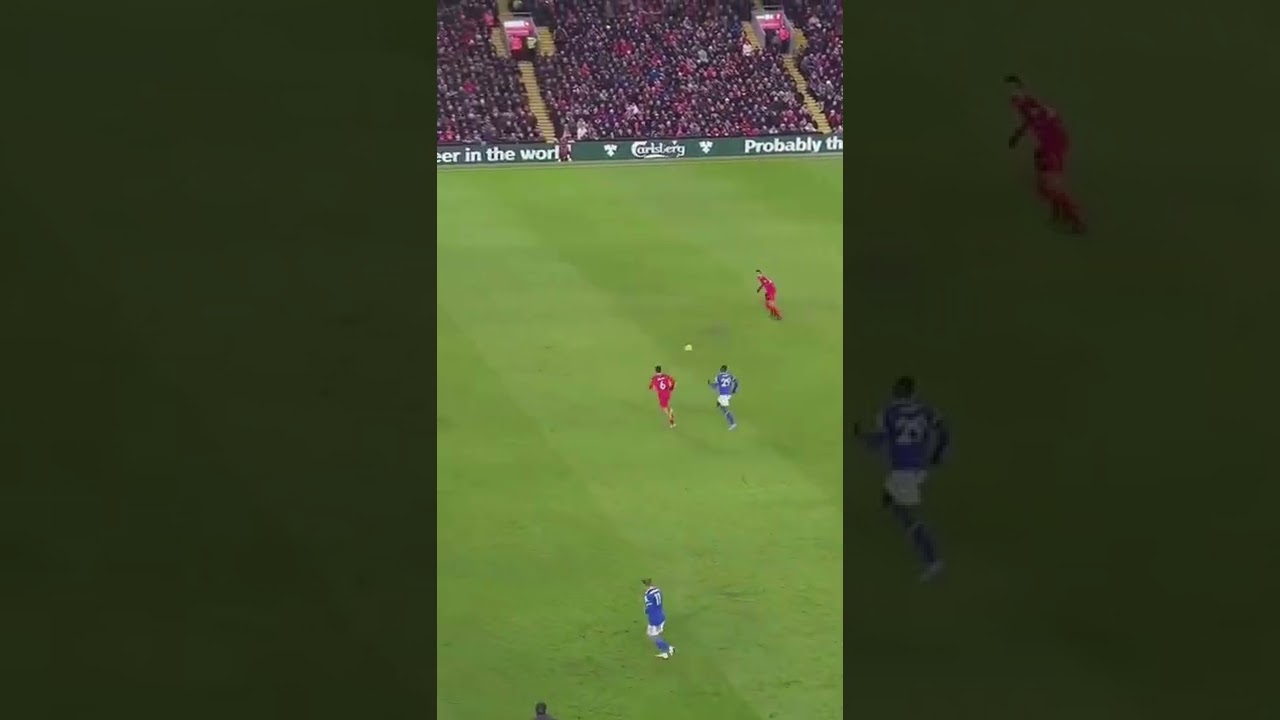 Thiago signature move😤