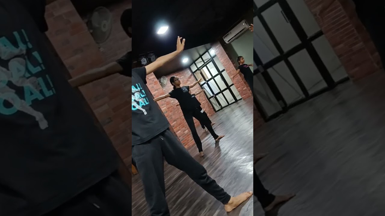 Adheres to an International Syllabus aligned with global standards!