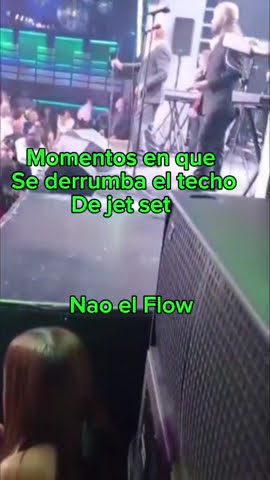 Lo que Ruby Pérez trató de ver pero siguió cantando. - YouTube
