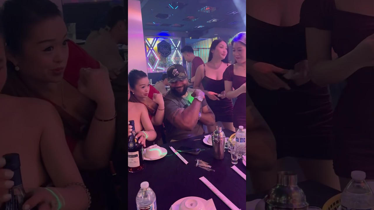 I get so shy around beautiful women 😬