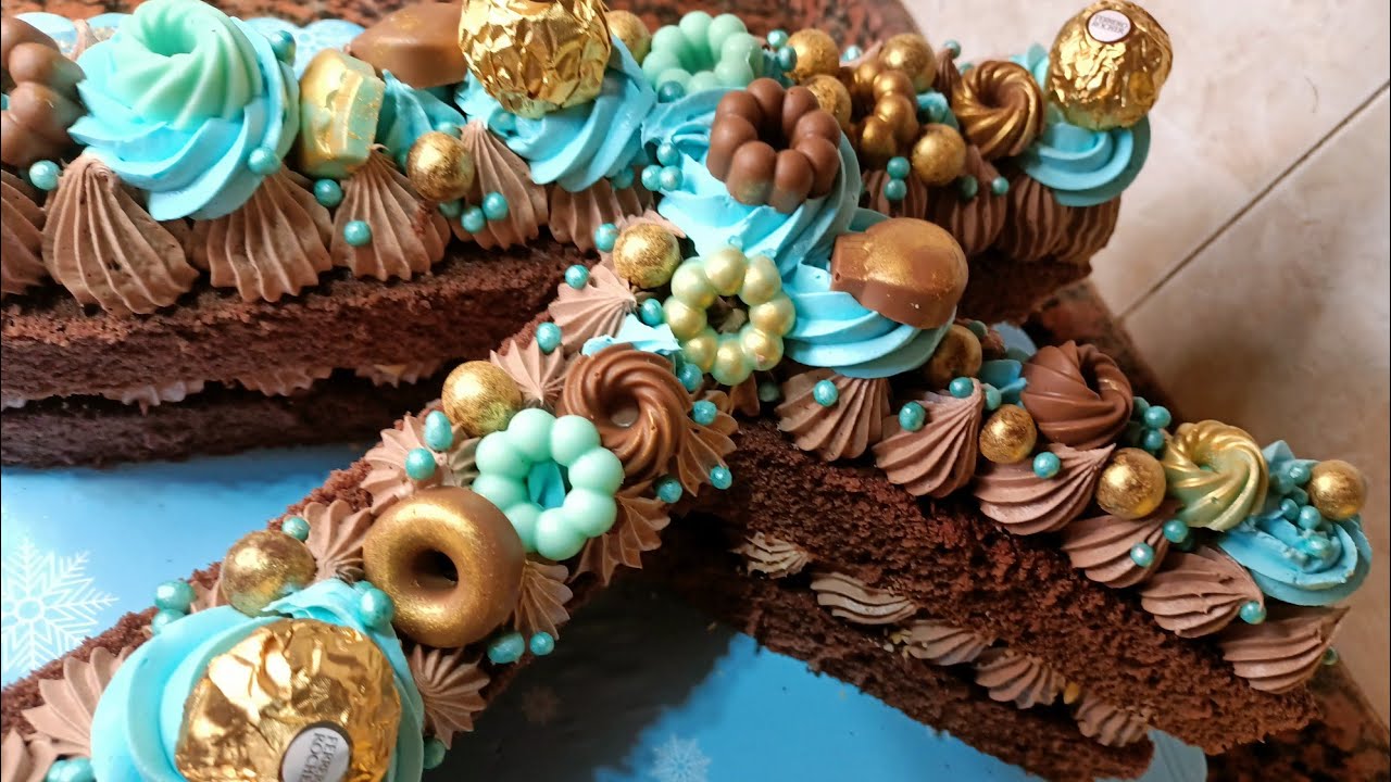 كيك على شكل حرف K وتزيينه بشكل سهل وبسيط🎂🎂🎂🎂