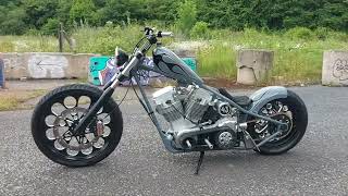 BSH - TOM FROM SLINKY BINT CUSTOMS' WEST COAST CHOPPER