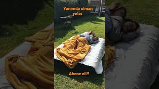 Tatli Lezbi̇yen Bi̇r Çi̇ft Pri̇de Qer Abone Ol
