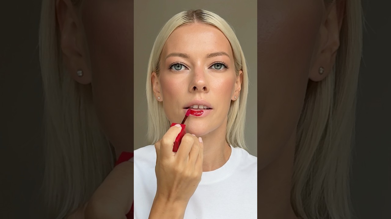 Red leather lips.Red lipstick color is my favorite for the fall season 