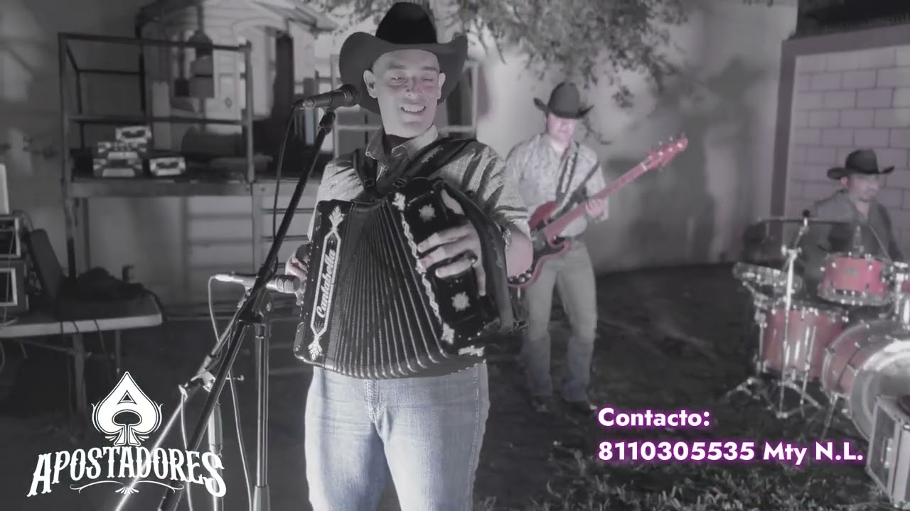 DEBAJO DE AQUEL ARBOL Live AUTOR: Aurelio Hernandez 