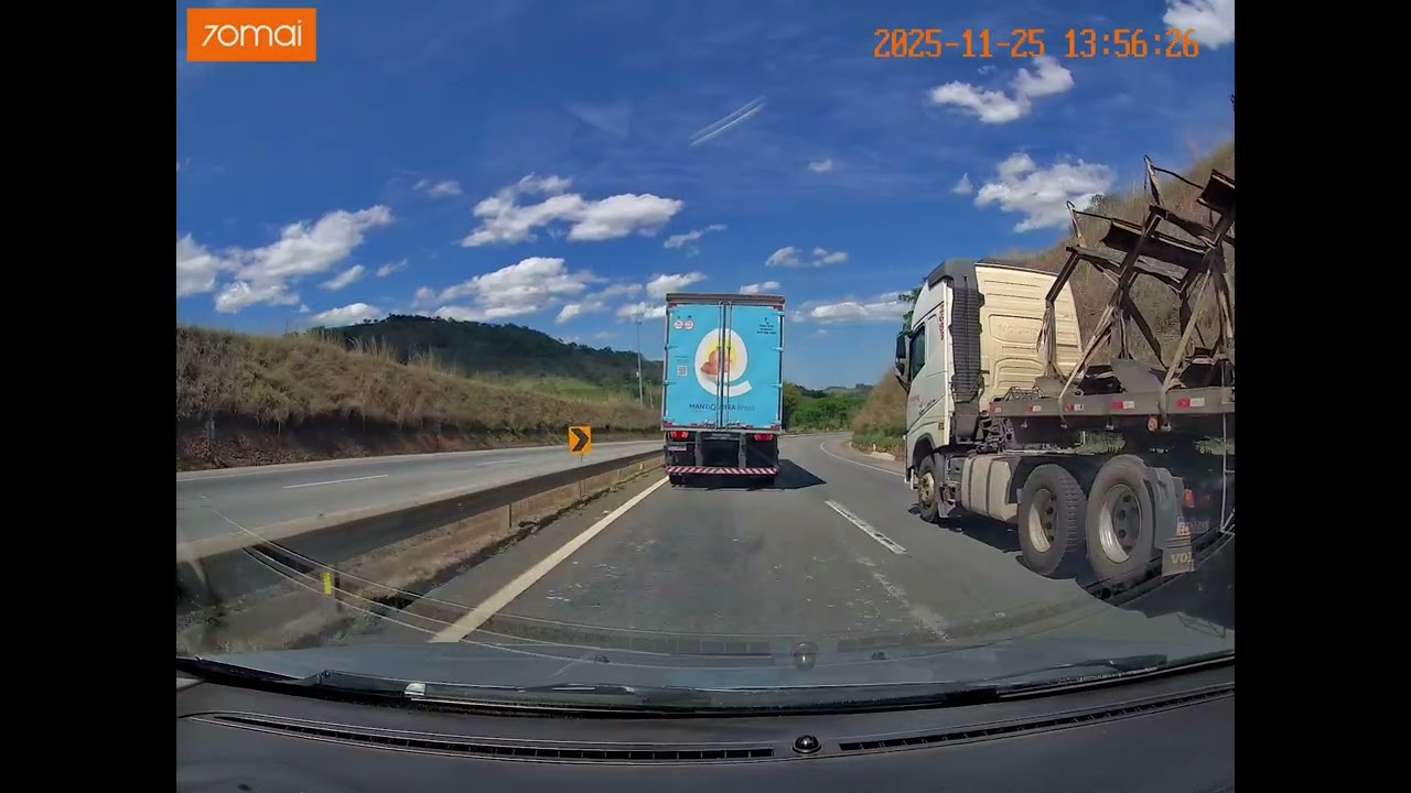 Câmera veicular 0256