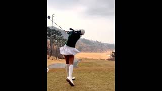 KLPGA pro Lee Han-sol's beautiful golfer's smooth iron swing! #golf #golf