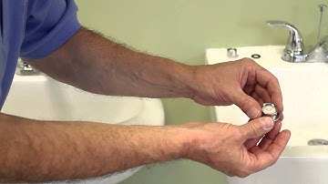 Cleaning sink aerator tutorial