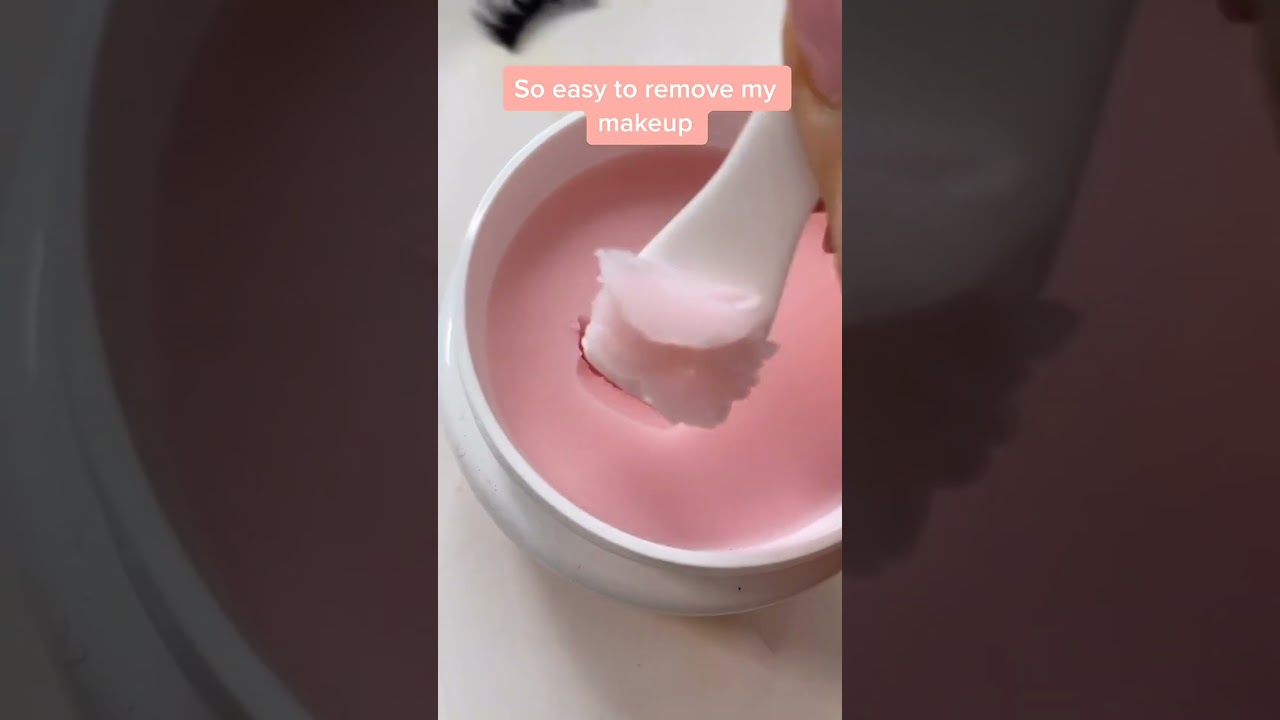 Gentle makeup remover that actually works! 