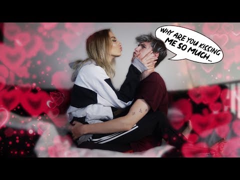 i-cant-stop-kissing-you-*prank*-on-boyfriend..