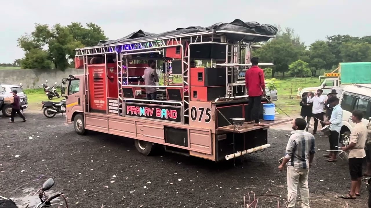 चिमणी माझी उडून ग गेली song on Pranav Band Gavandgaon