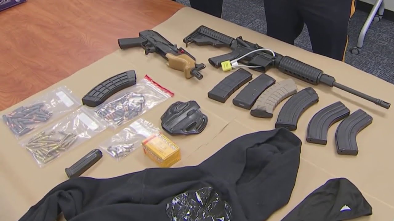 Traffic stop leads to seizure of guns and ammo in Bensalem, police say ...